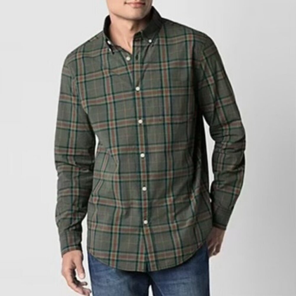 St. John's Bay Men's Button Down Shirt Size M Green Plaid Long Sleeves NWT $42